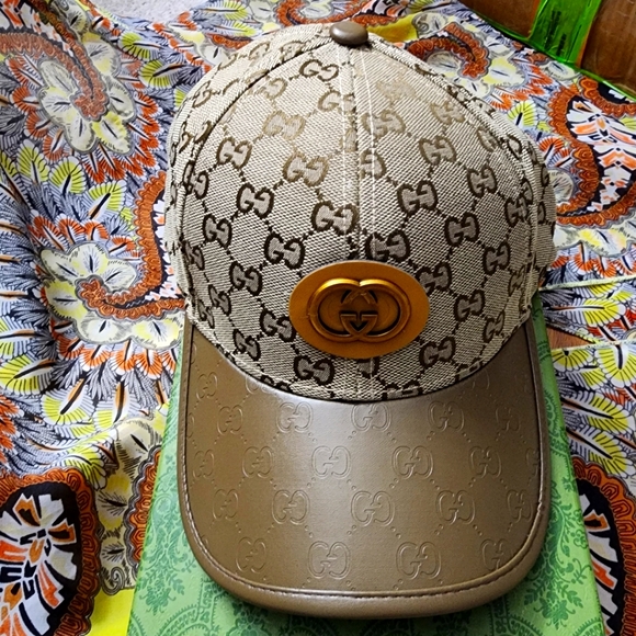 New Hat Baseball Cap Brown GG Canvas Gold and Tan Unisex Cap